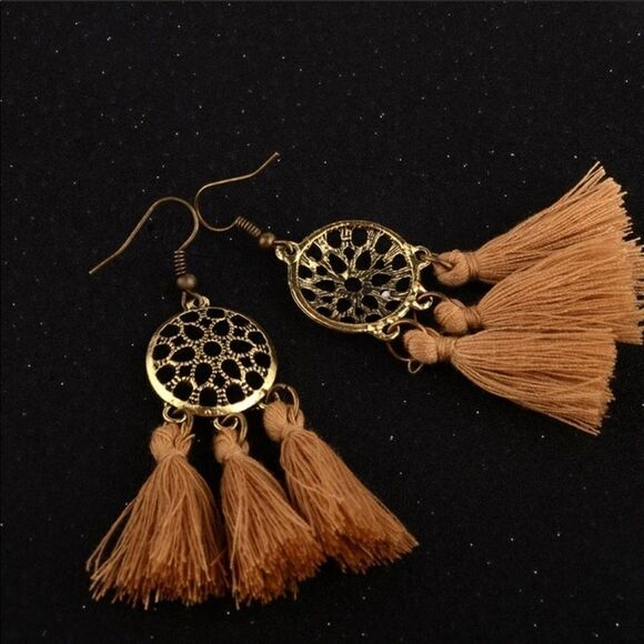 Disk Tassel Earrings Boho style Chic Versatile - Picture 2 of 4
